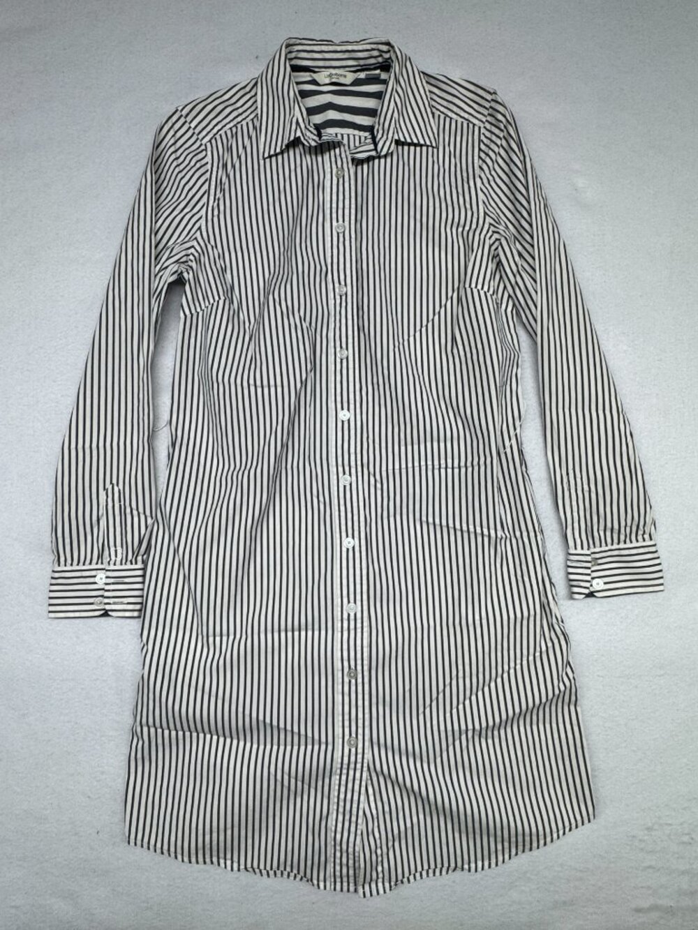Liz Claiborne Size 4 Gray Striped Shirt Dress